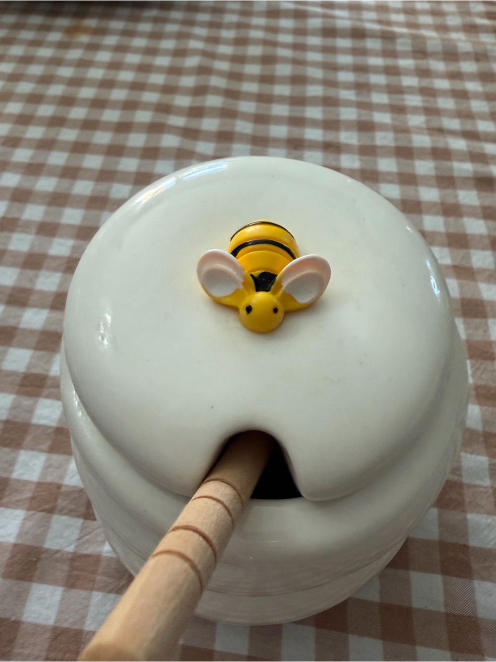 White Ceramic Honey Jar with Bee Lid Accent - Picture 3 of 11